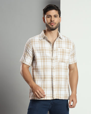 Chimpaaanzee Men Beige & White Regular Fit Shirt