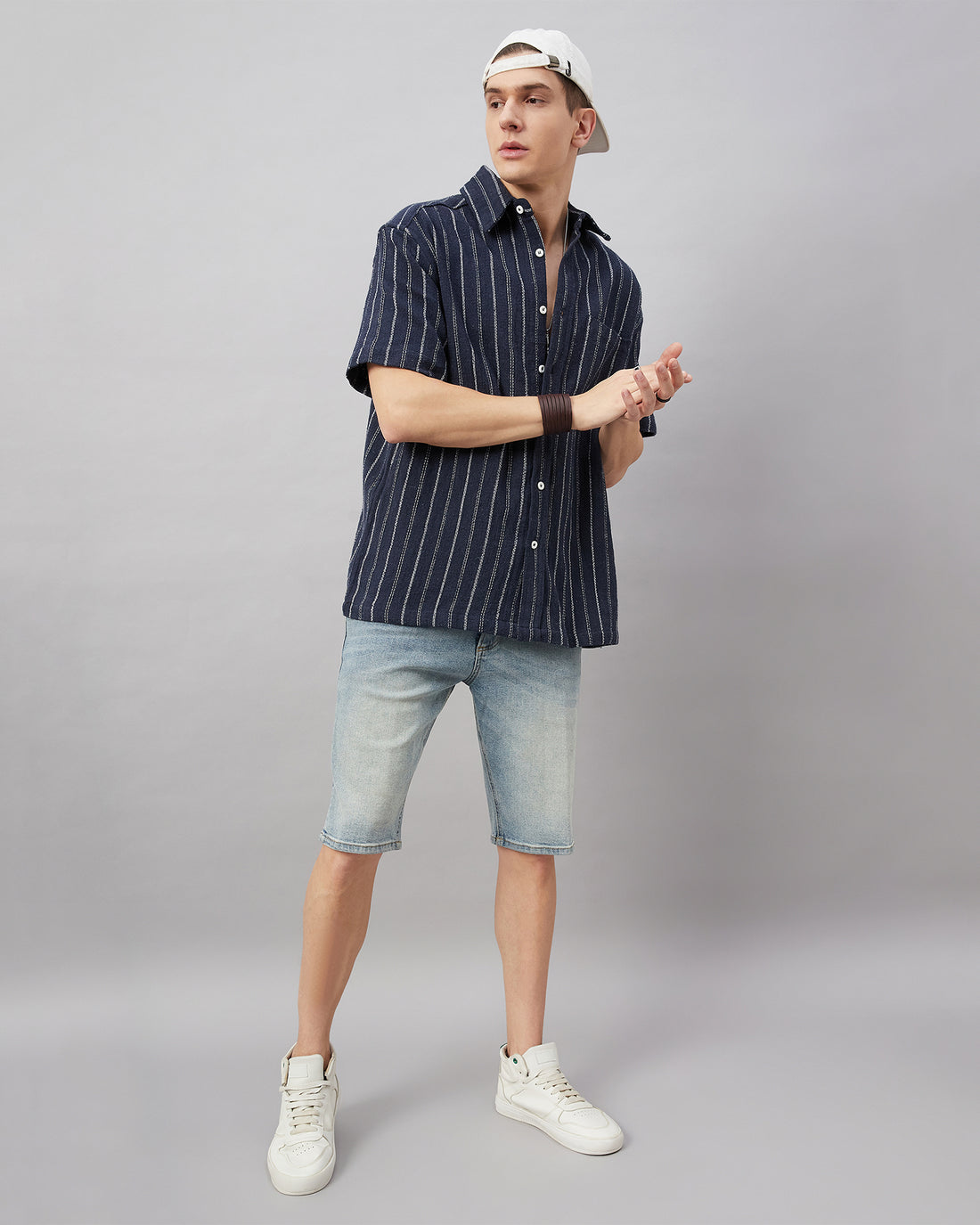 Chimpaaanzee Men Navy & White Oversized Fit Shirt