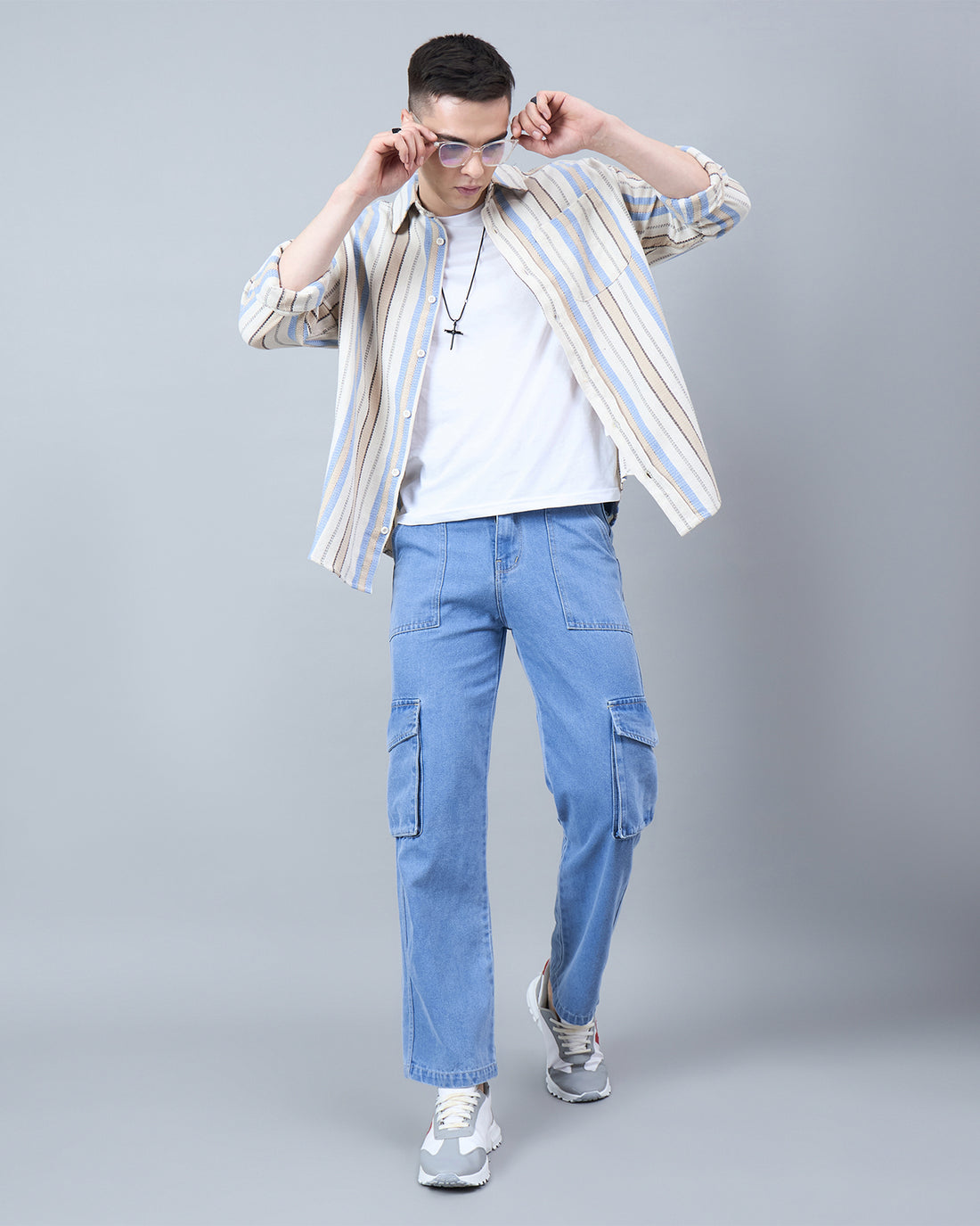 Chimpaaanzee Men Beige & Blue Oversized Shirt