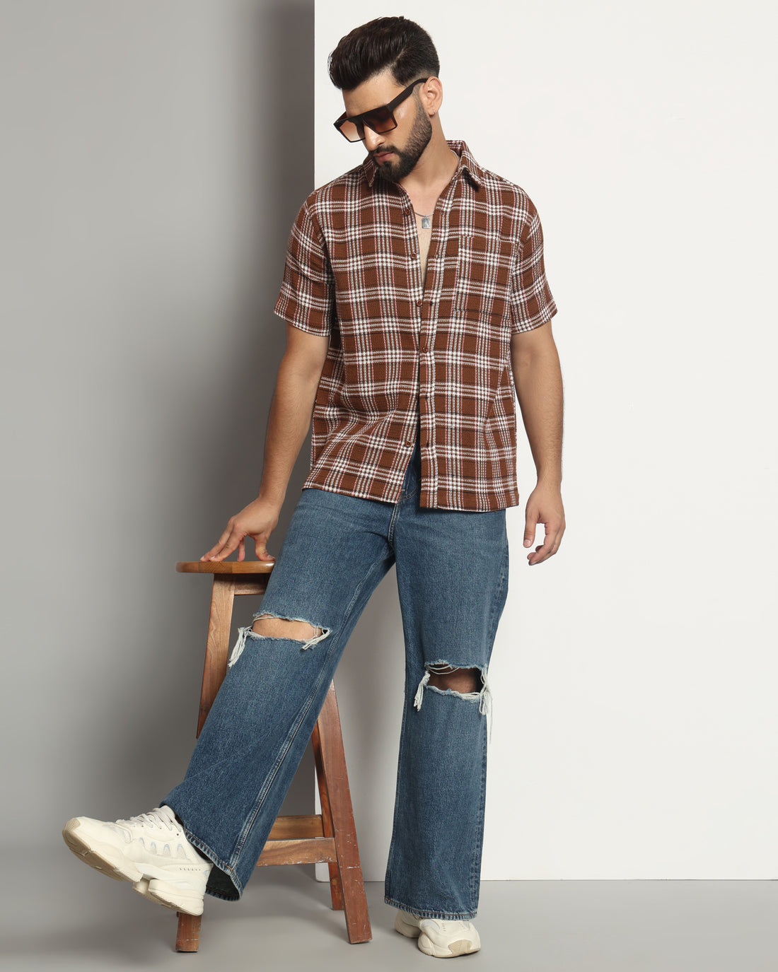 Chimpaaanzee Men Brown & White Regular Fit Shirt