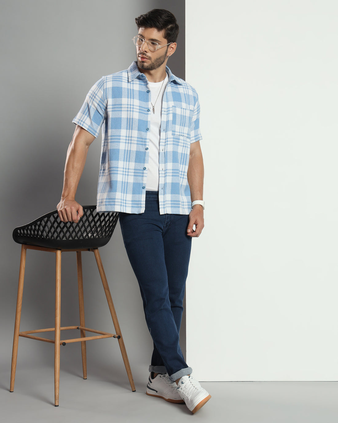 Chimpaaanzee Men Blue & White Regular Fit Shirt