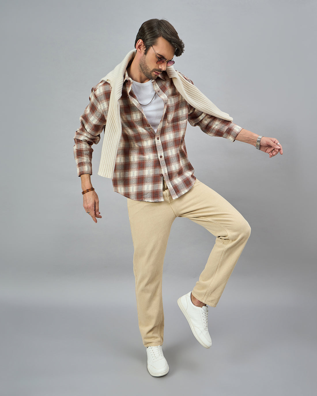 Chimpaaanzee Men Brown & Beige Oversized Fit Shirt