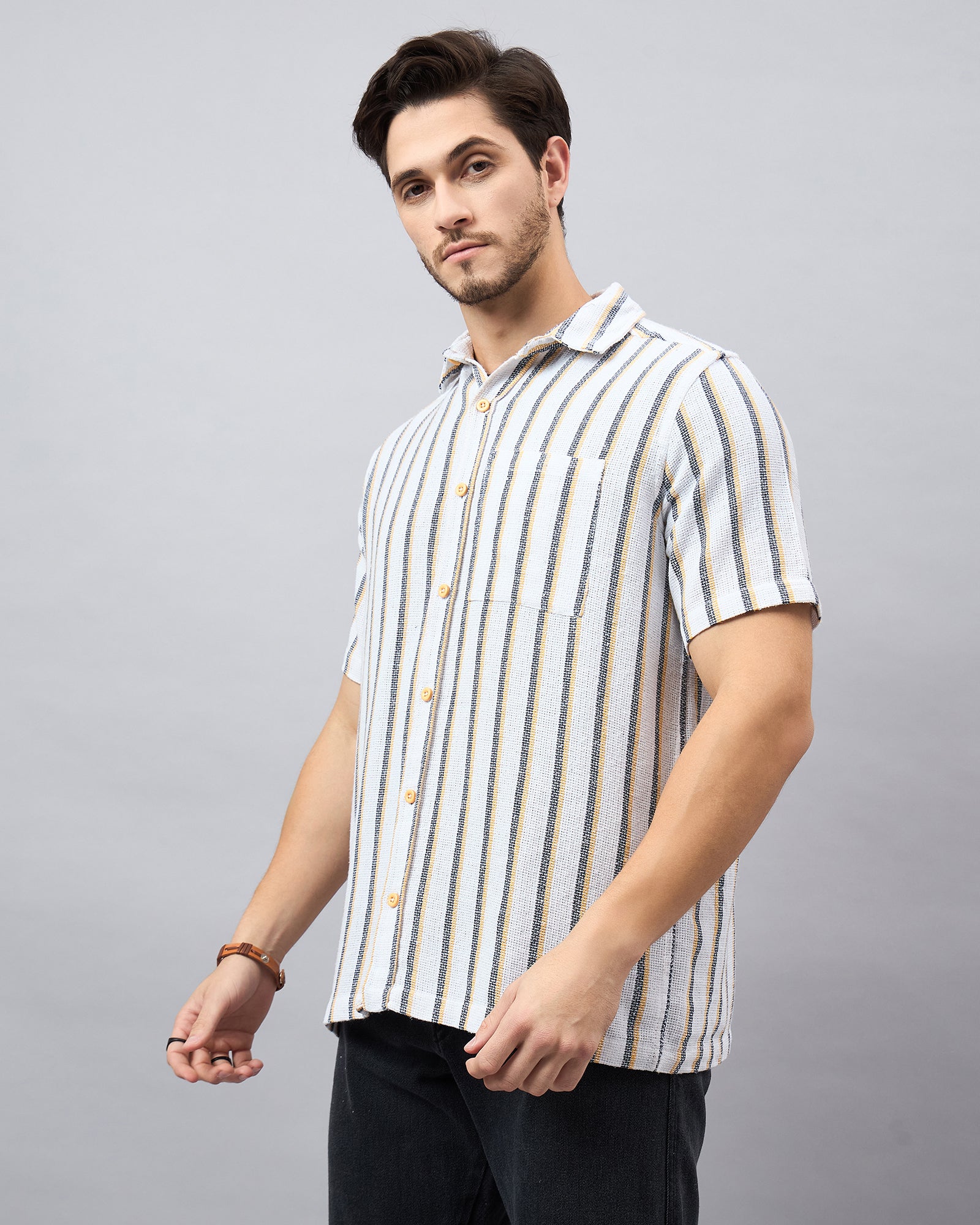 Chimpaaanzee Men White & Black Regular Fit Shirt