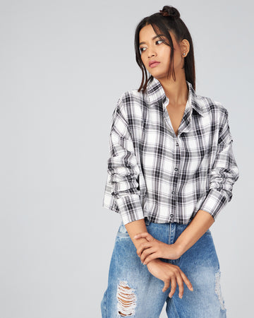 Chimpaaanzee Women Viscose White and Black Checkered  Crop Shirt