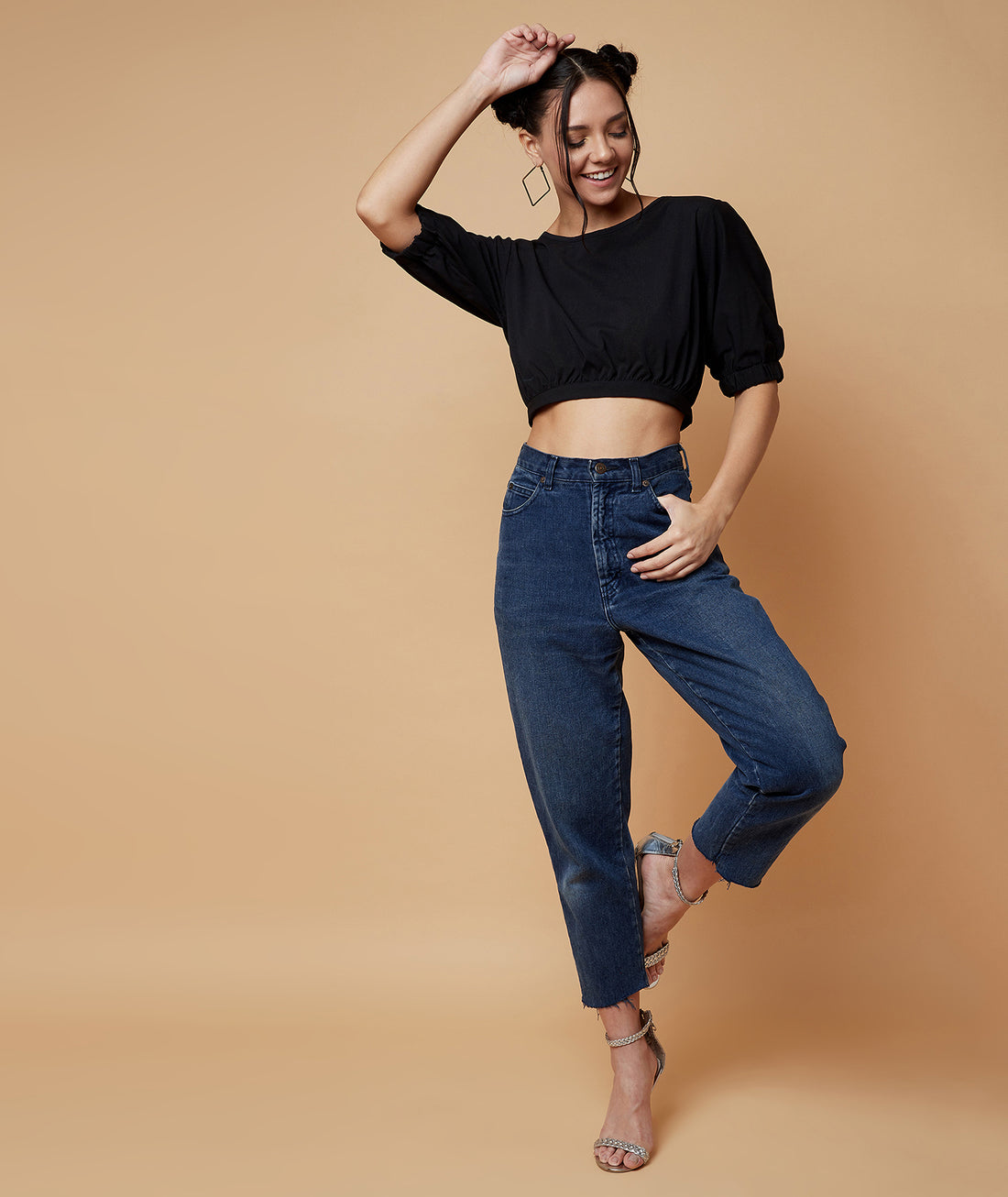 Chimpaaanzee Women Back Knots Crop Top Black