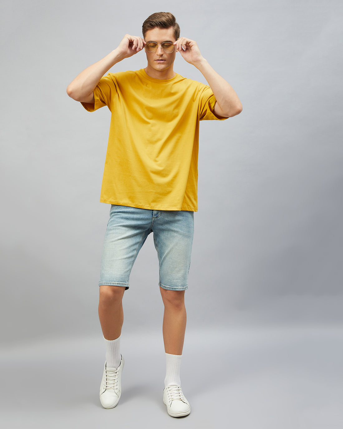 Chimpaaanzee Men Cotton Yellow Solid Oversize Fit T-shirt